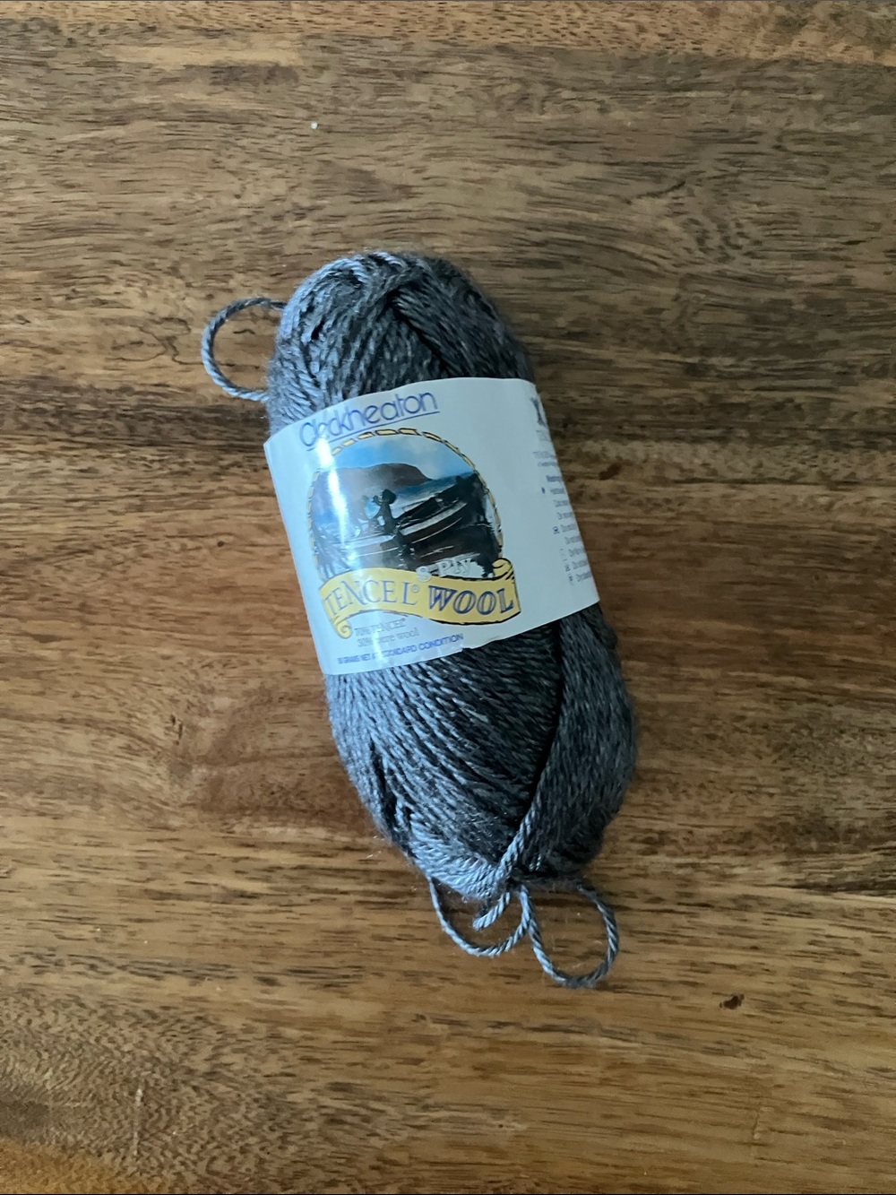 Cleckheaton Tencel Wool 8 Ply Yarn Gray Silver 92m Australian Wool Blend